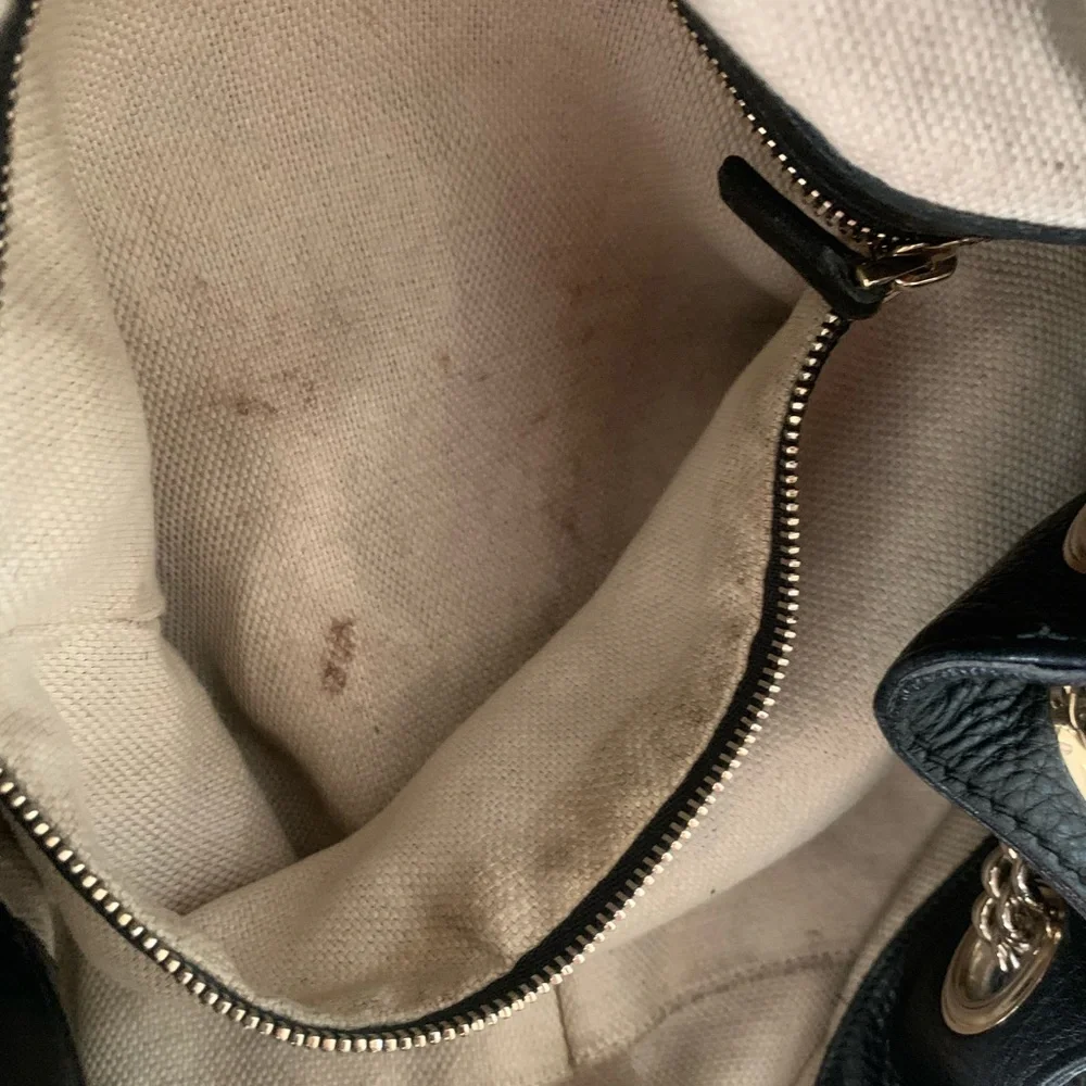 Gucci Soho Pebbled Leather Chain Tote. - Picture 8 of 11